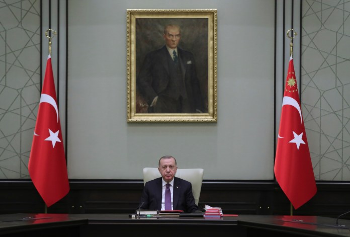 erdogan-i-zelenski-razgovarali-telefonom