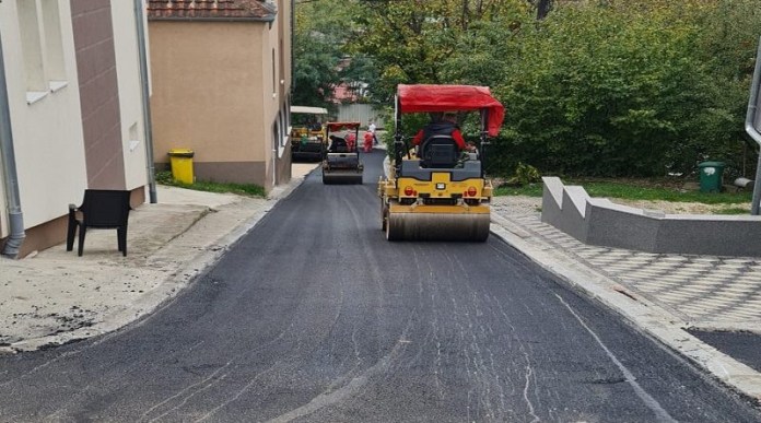 novi-pazar:-asfaltiran-krak-ulice-rudjera-boskovica