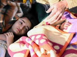 majka-i-njene-dvije-kcerke-spasene-ispod-rusevina-33-sata-nakon-zemljotresa