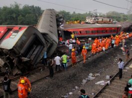 broj-poginulih-u-zeleznickoj-nesreci-u-indiji-povecan-na-288